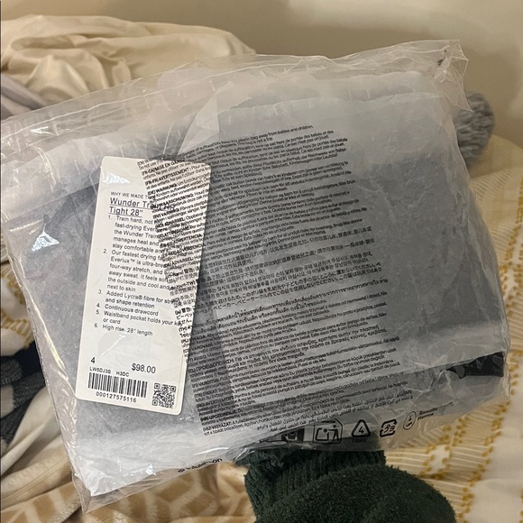 Lululemon Wunder Train High Rise 28” - Picture 3 of 4